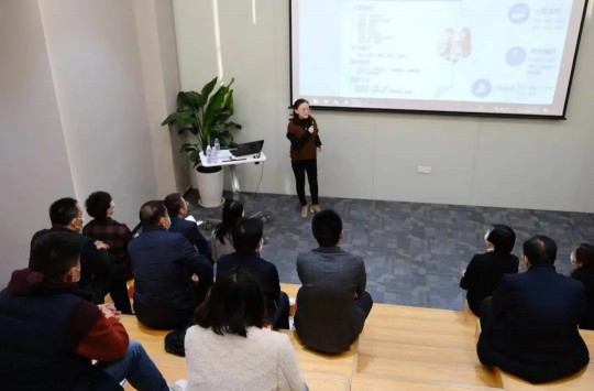 谈球吧官网-不凡成就非凡,相信品牌力量